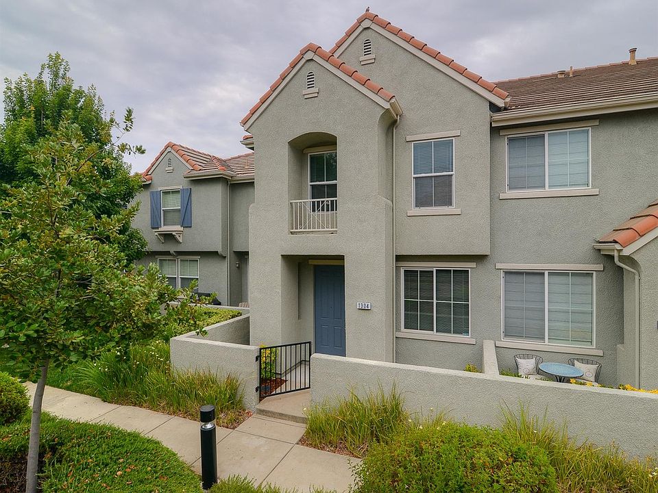 1st image of 1304 Dante Cir