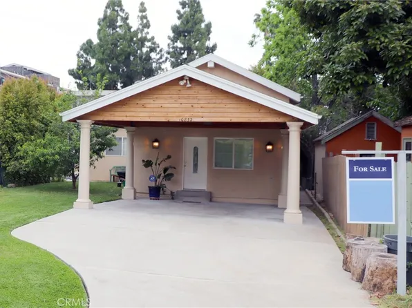 10832 Hesby St, North Hollywood, CA 91601