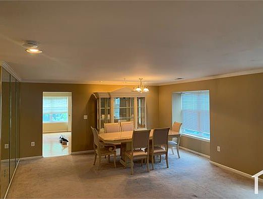 5th image of 4550 Chaucer Way Unit 305