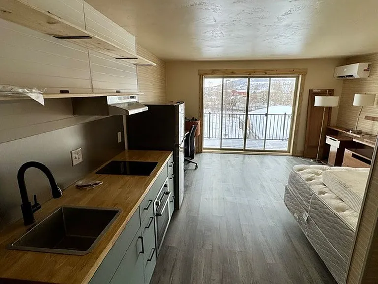 Storm Peak Apartments — Photo 14