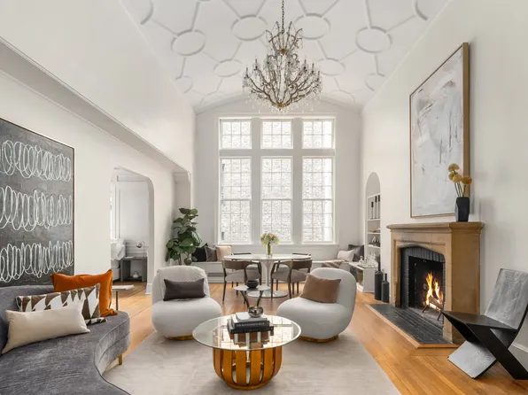 35 East Ninth Street image 1 of 15