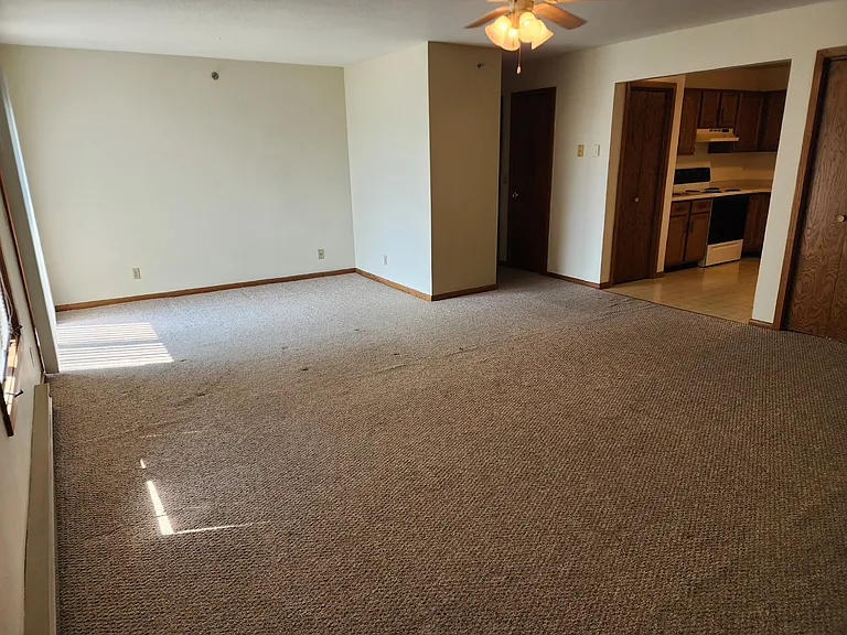 2305 Martin St #5 — Photo 6