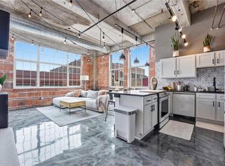 321 W 7th St APT 407, Kansas City, MO 64105