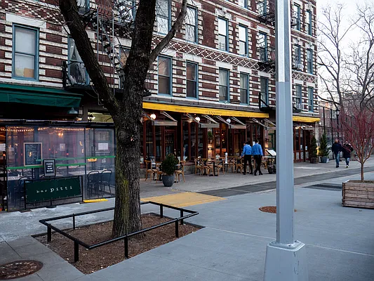 Rented by City Connections Realty | media 23