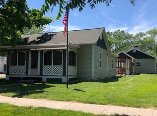 315 S Main St, Atwood, IL 61913