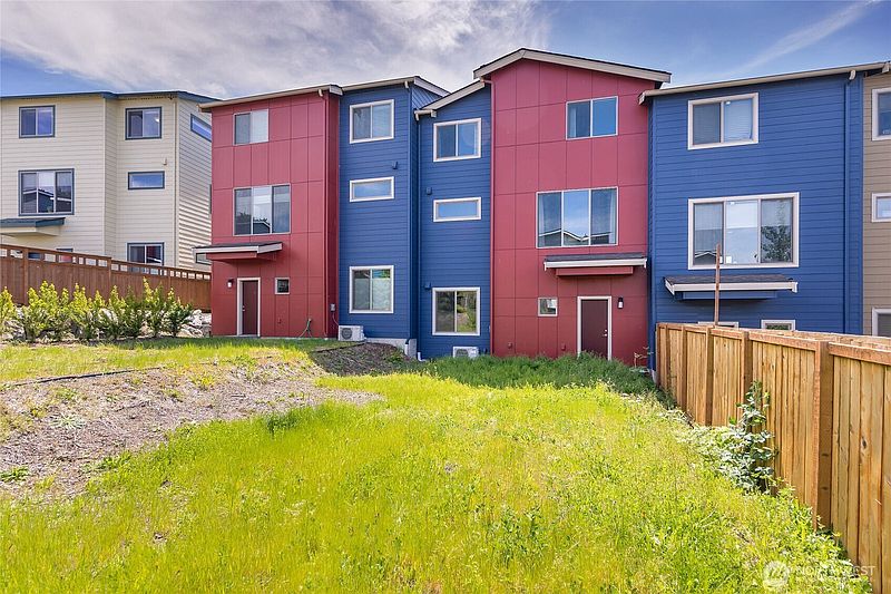 2nd image of 1066 sw 99th pl #55