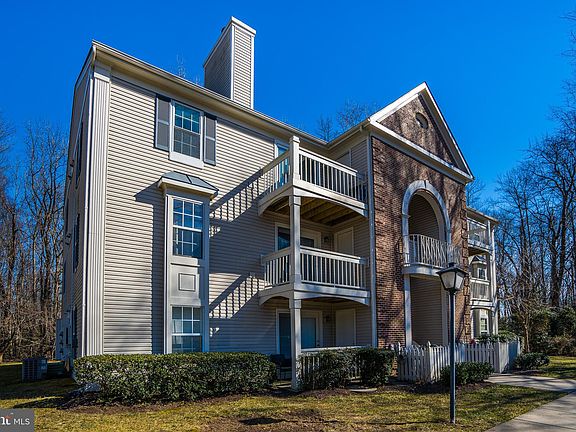 5th image of 5708 Shadwell Ct Unit 102