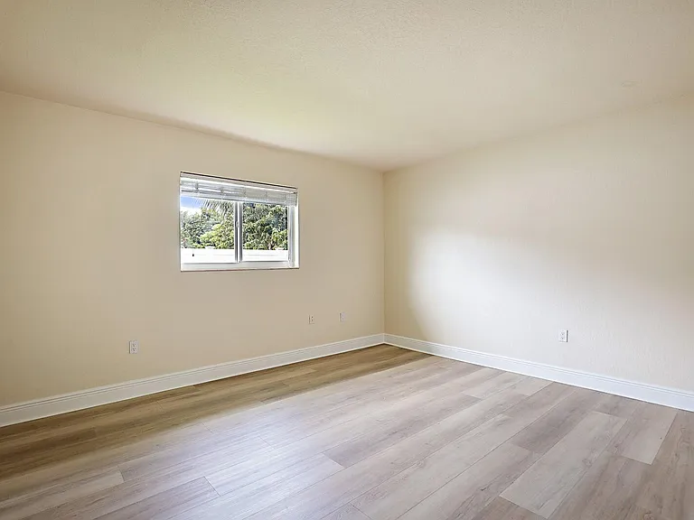 5110 NE 30th Ave — Photo 34