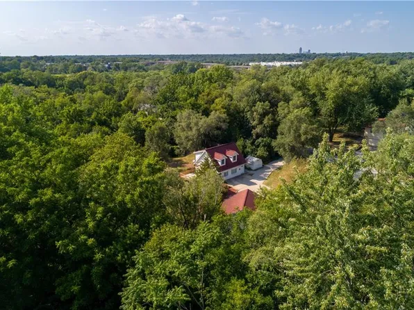 1775 E Diehl Ave, Des Moines, IA 50320
