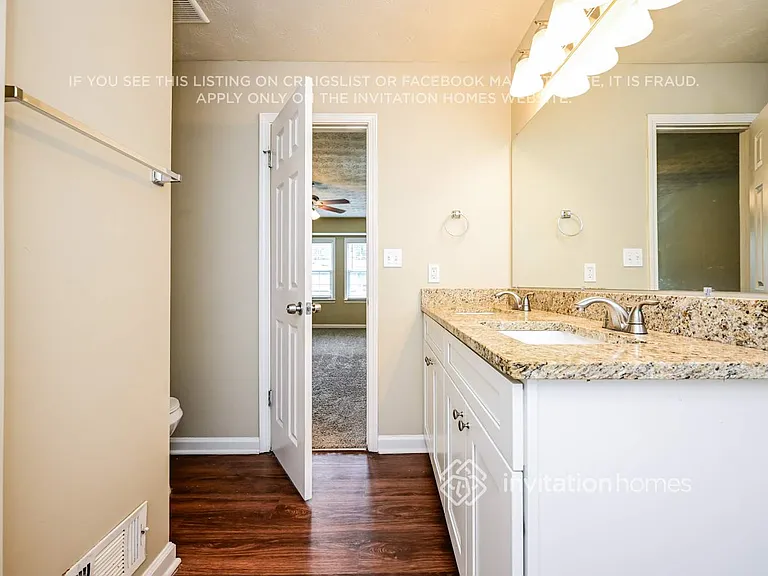 734 Shoreline Trl SE — Photo 11