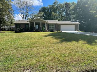 13 Faulkner St, Cleveland, GA 30528
