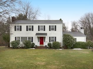 14 Deerfield Rd, Mendham, NJ 07945