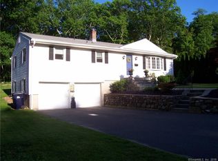 77 Circuit Ave, Watertown, CT 06795