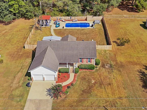 430 Meadowood Ave, Winfield, AL 35594