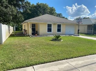 1205 NE 5th St, Mulberry, FL 33860