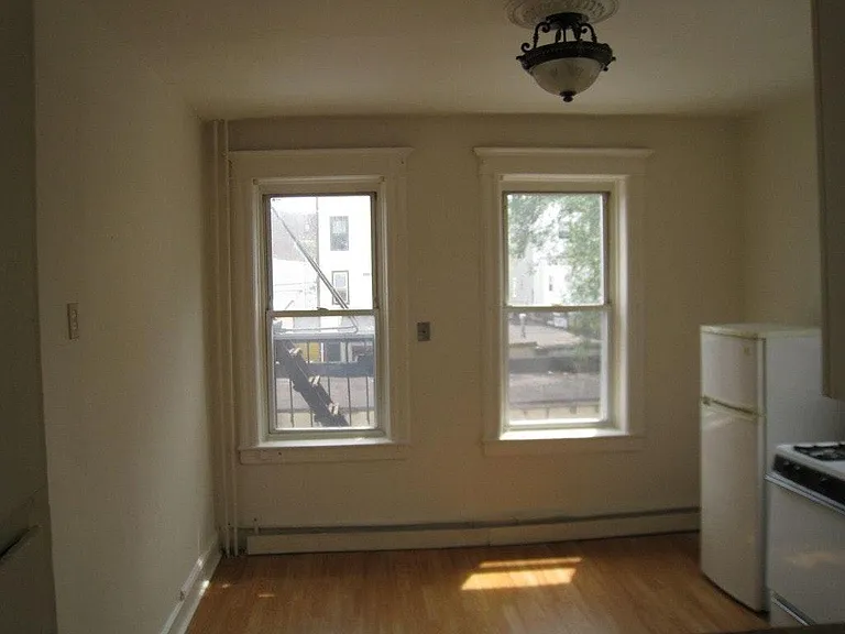 198 Delaware Ave #3L — Photo 8