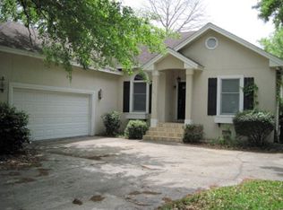 211 Cardinal Rd, Brunswick, GA 31525