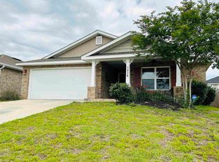 5628 Shooting Star Ct, Milton, FL 32583