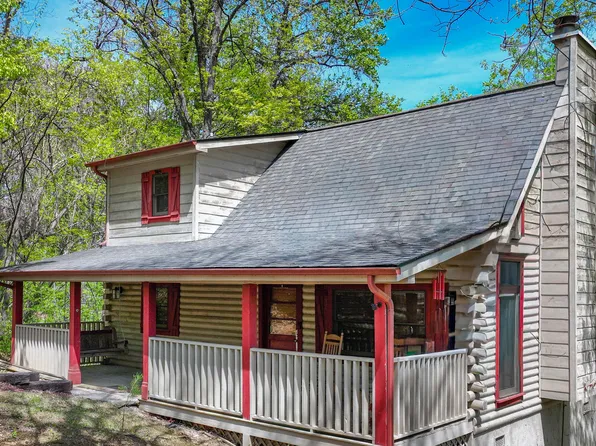 2322 Bonnie Ln, Sevierville, TN 37876