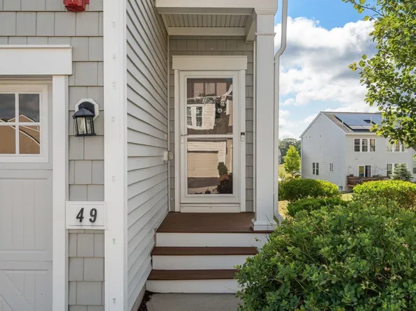 49 Walnut Way #49, Hopkinton, MA 01748