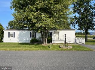 87 Walker Ave, Gettysburg, PA 17325