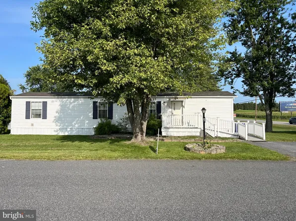87 Walker Ave, Gettysburg, PA 17325