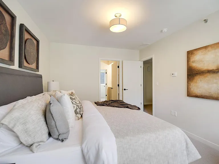 2615 W 25th Ave #7 — Photo 13