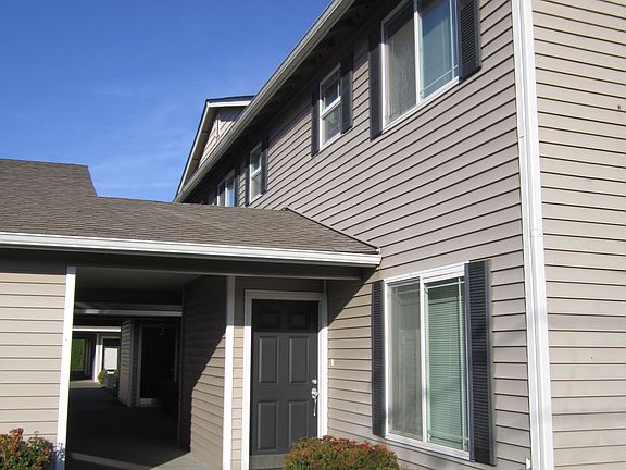 4th image of 6505 53rd Ave W