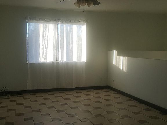 2nd image of 402 S 14th St