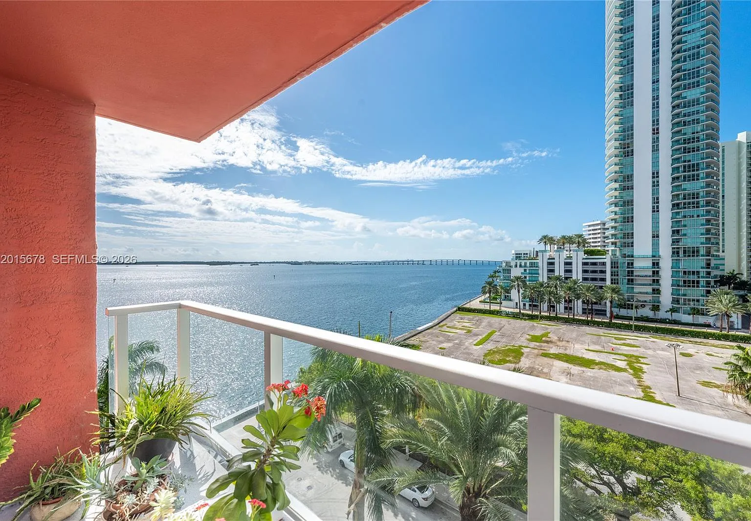The Mark On Brickell Condo — Photo 1