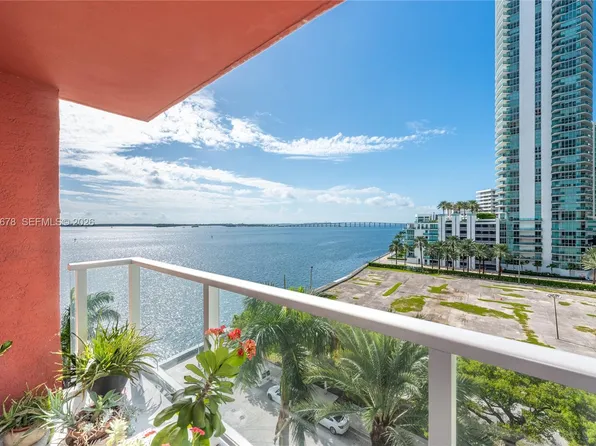 1155 Brickell Bay Dr, Miami, FL