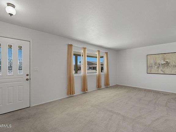 4th image of 10038 W CLAIR Drive