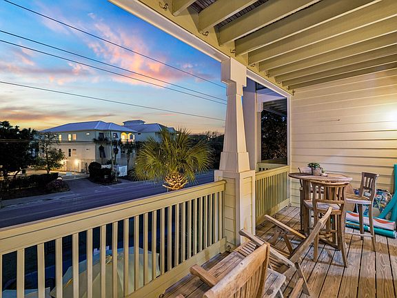5th image of 4281 E County Highway 30a Unit 203