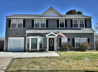 1503 Sparrow Rd, Chesapeake, VA 23325