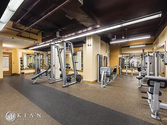 Rented by Kian Realty | media 8