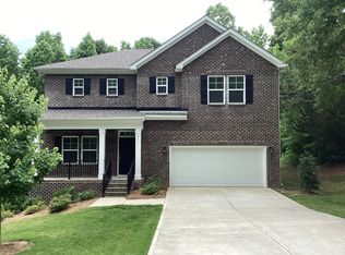 2313 Normandin Ct, Charlotte, NC 28216