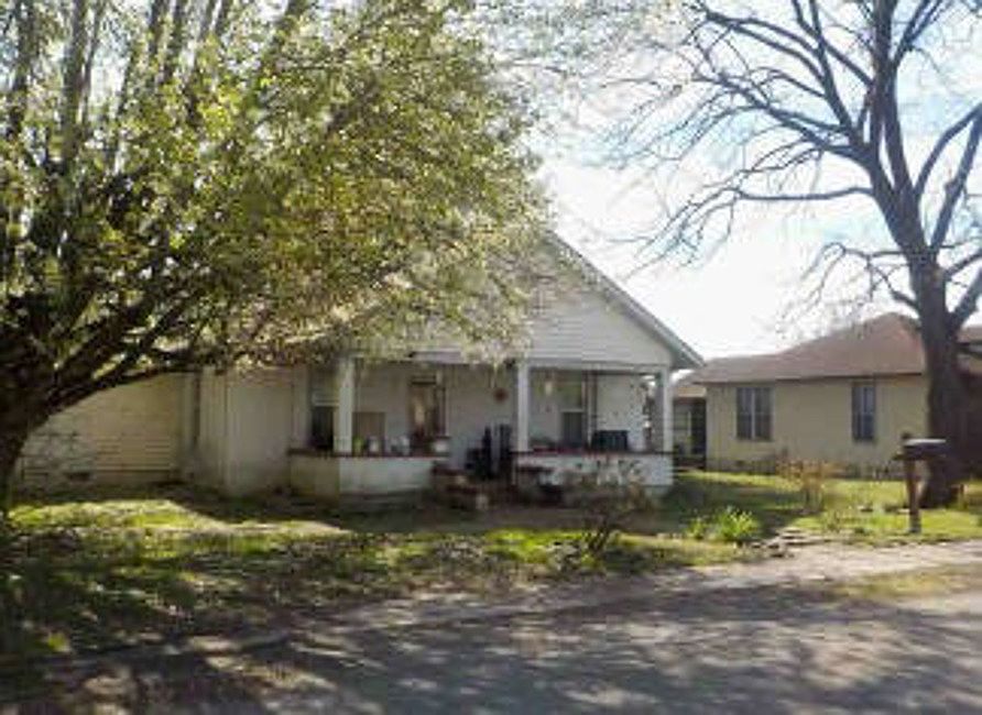 1809 Putnam Ave, South Pittsburg, TN 37380 Zillow
