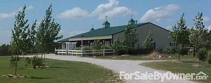 Main House
						:
						Easty maintenance!