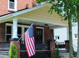 1640 Olive Pl, Cuyahoga Falls, OH 44221