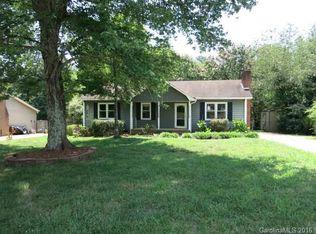 209 Ferncliff Dr, Gastonia, NC 28056
