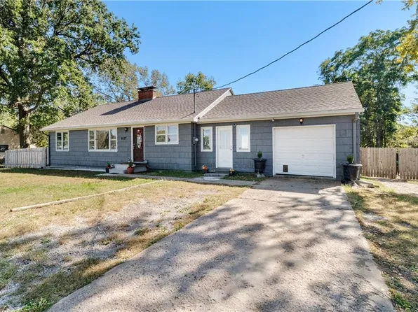8657 E 57th St, Kansas City, MO 64129