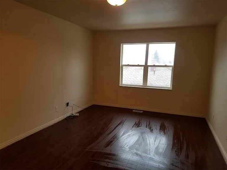336 N Maybell Ave — Photo 7