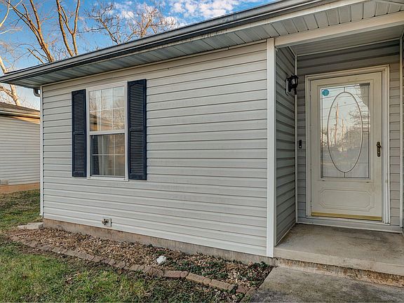 3rd image of 3132 W College Street