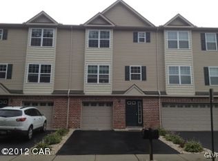517 S Lehigh Gap St, Walnutport, PA