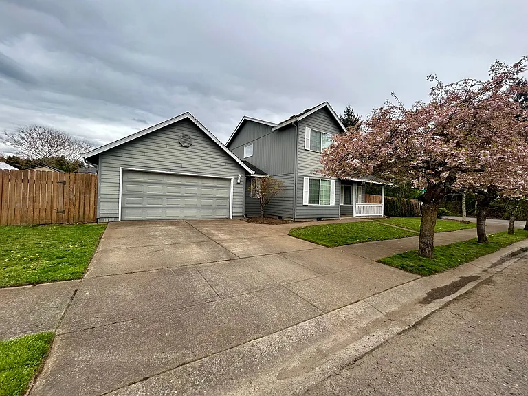 3001 NE 160th Ct — Photo 3
