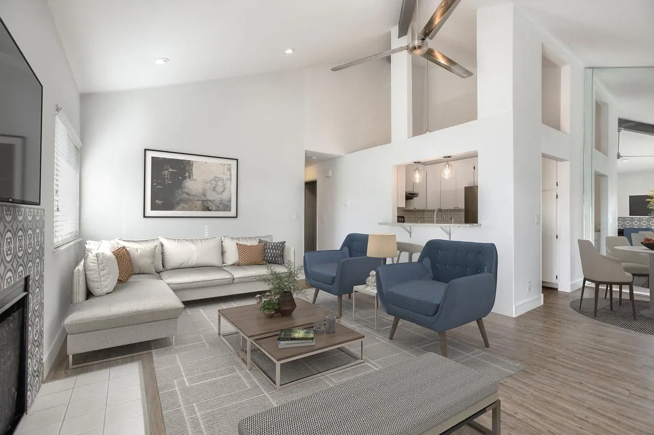 1428 Capurso Way photo 1