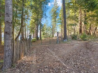 400 Holmes Ranch Rd, Philo, CA 95466
