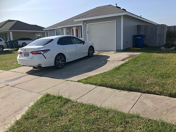 2nd image of 2417 Gold Star Dr