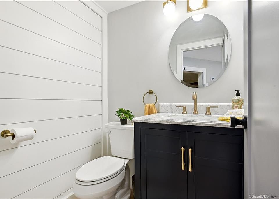 Randalls Wharf 17 Water St Mystic, CT Zillow