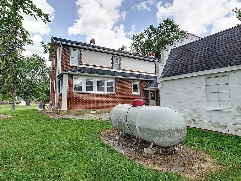 9556 Kenrick Rd — Photo 6